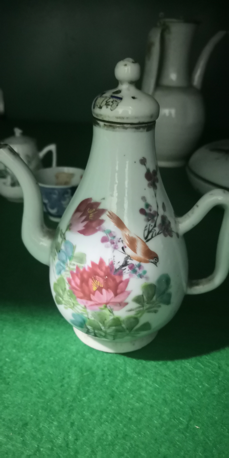 民国粉彩花鸟纹酒壶
